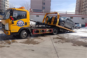 扎赉特旗救援拖车费用怎么算